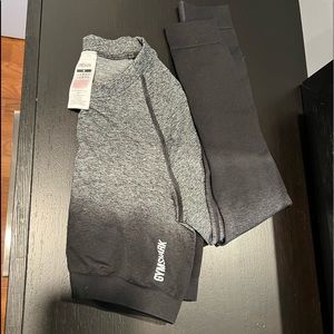 Gymshark Ombre Ling Sleeve. Size M.